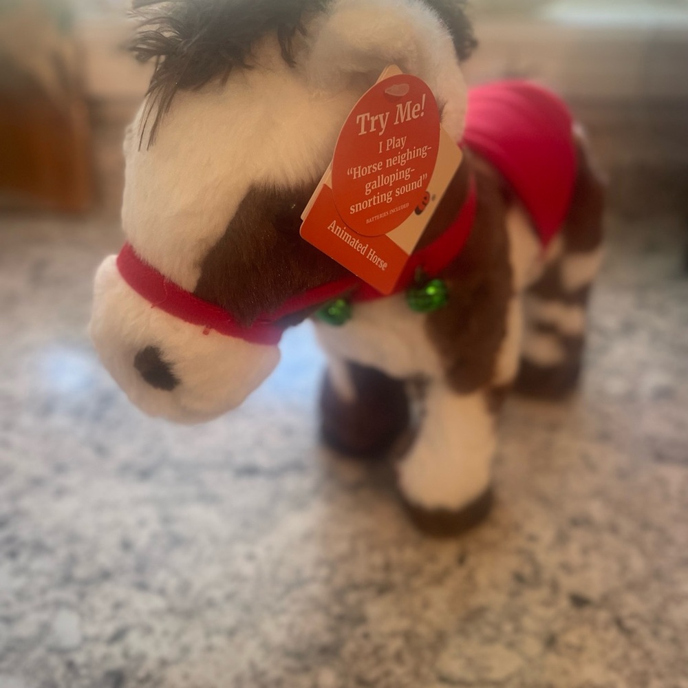 Viral Hobby Lobby Christmas Horse Toy - Picture 6 of 7
